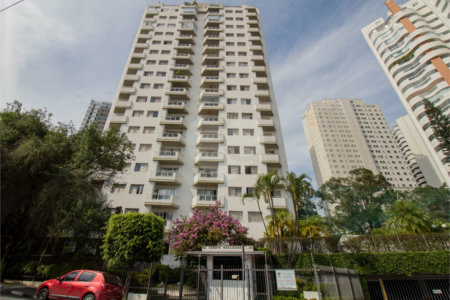 Apartamento à venda com 3 quartos, sendo 1 suíte,  em Jardim Marajoara, São Paulo, SP