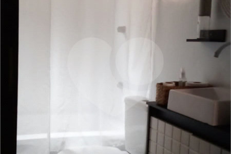 Casa à venda com 5 quartos, sendo 3 suítes,  em Jardim dos Pinheiros, Atibaia, SP