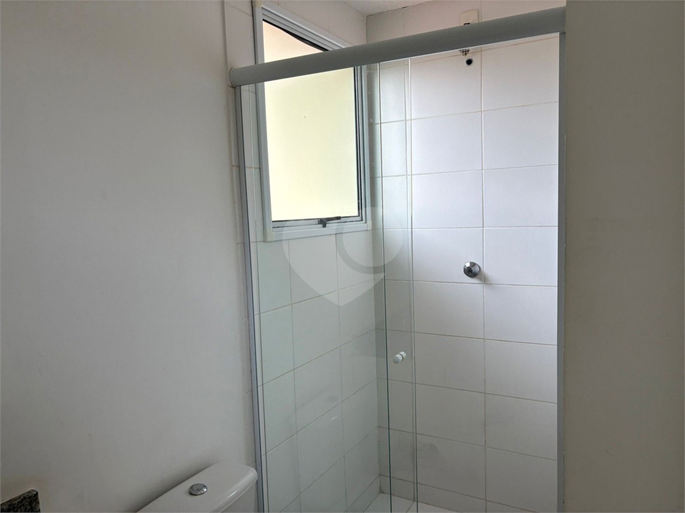Sobrado à venda com 3 quartos em Jardim Petrópolis, Cotia, SP