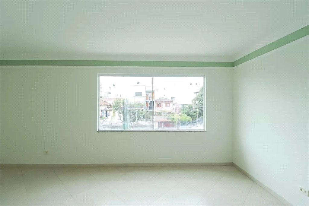 Sobrado à venda com 4 quartos, sendo 3 suítes, em Tucuruvi, São Paulo, SP
