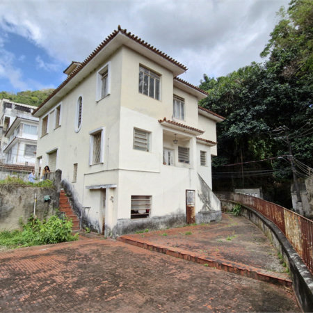 Casa à venda com 4 quartos, sendo 1 suíte, em Alto da Boa Vista, Rio de Janeiro, RJ