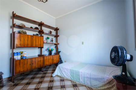 Casa à venda com 3 quartos, sendo 1 suíte,  em Vila Rosália, Guarulhos, SP