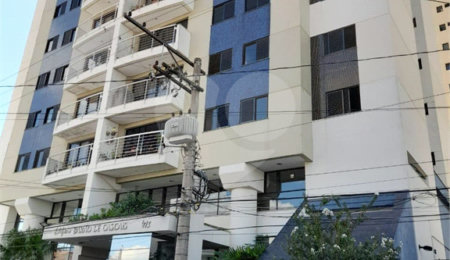 Apartamento à venda com 3 quartos, sendo 1 suíte,  no Centro, Mogi das Cruzes, SP