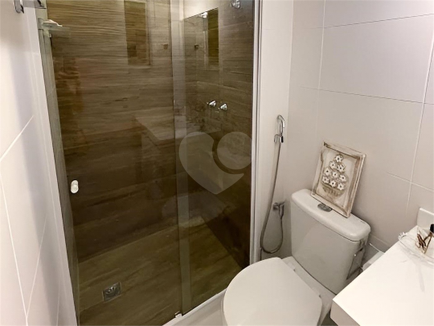 Apartamento à venda com 3 quartos, sendo 1 suíte, em São Bento, Cabo Frio, RJ