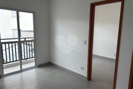 Apartamento à venda com 1 quarto em Vila Vitório Mazzei, São Paulo, SP