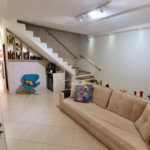 Sobrado à venda com 3 quartos, sendo 1 suíte,  em Jardim Leocádia, Sorocaba, SP