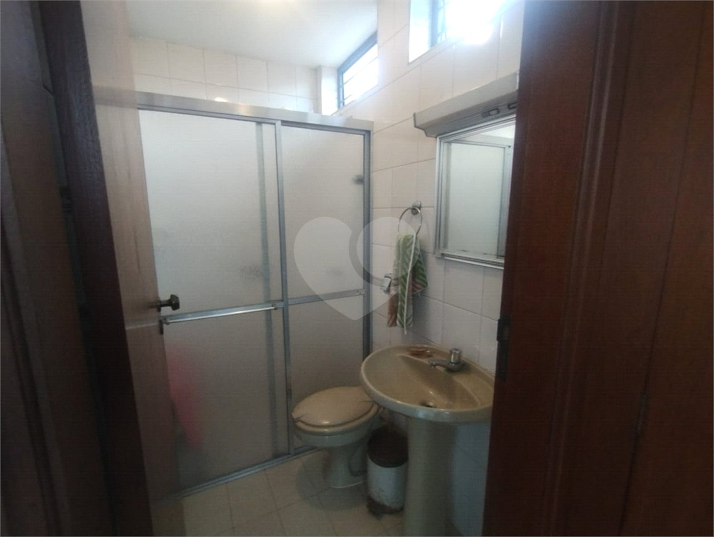 Casa à venda com 5 quartos, sendo 1 suíte, em Parque da Lagoa, Itapetininga, SP