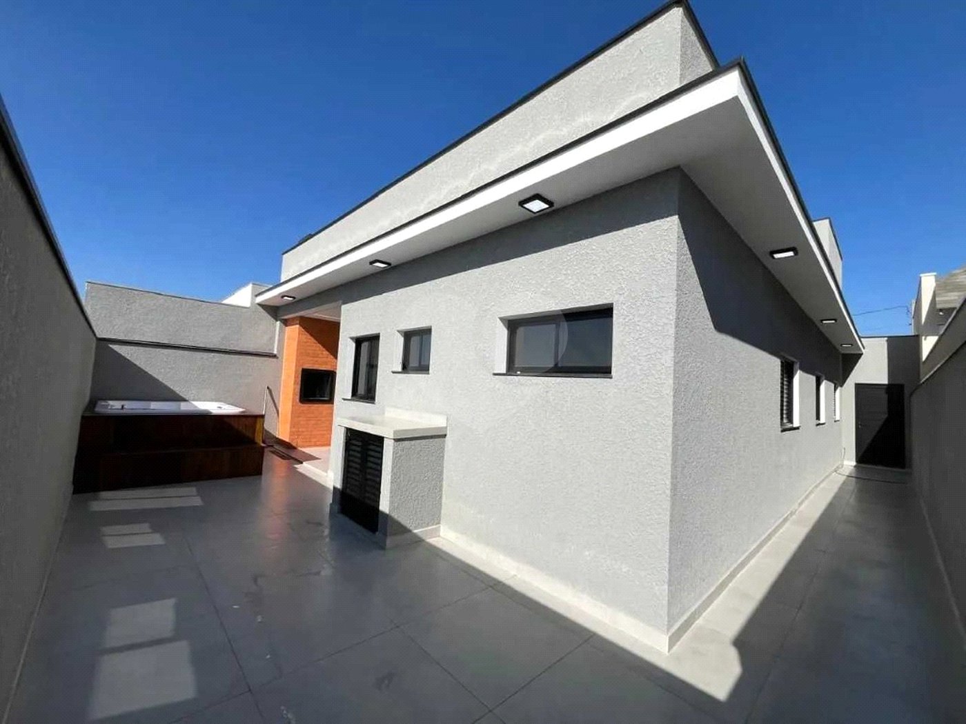 Casa à venda com 3 suítes em Jardim Residencial Campos do Conde, Sorocaba, SP