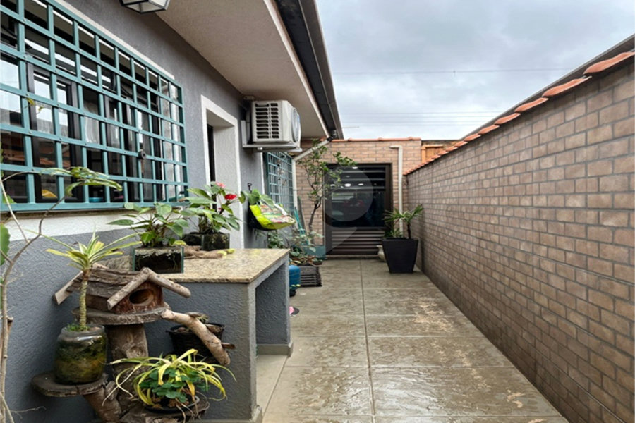 Casa Térrea à venda com 3 quartos, sendo 1 suíte, em Jaçanã, São Paulo, SP