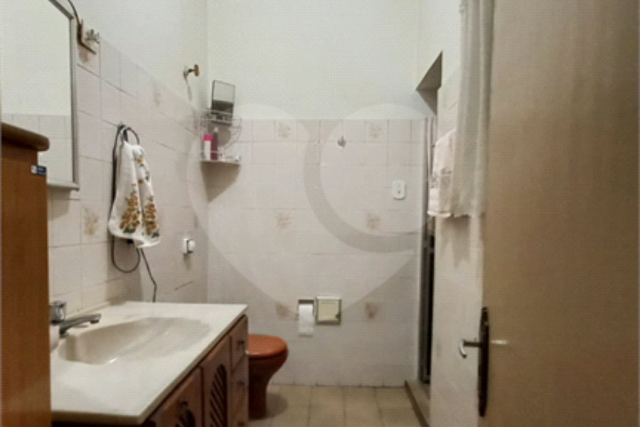 Sobrado à venda com 6 quartos, sendo 1 suíte,  em Vila Medeiros, São Paulo, SP