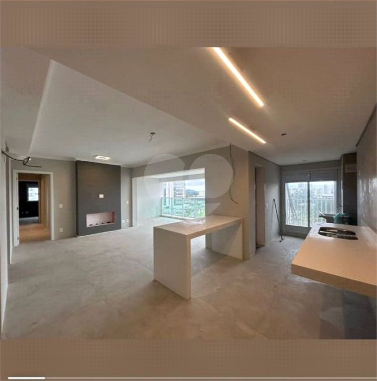 Apartamento à venda com 3 suítes em Vila Mogilar, Mogi das Cruzes, SP