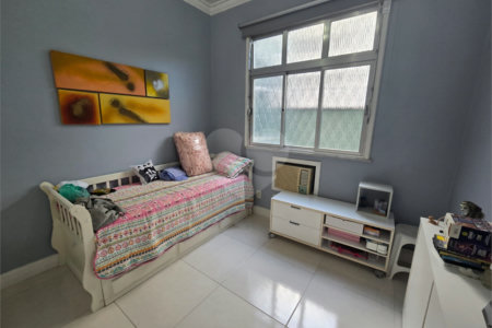 Casa à venda com 5 quartos, sendo 2 suítes, em Tijuca, Rio de Janeiro, RJ