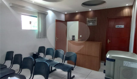 Sobrado à venda com 2 quartos, sendo 1 suíte,  em Vila Vendramini, Itapetininga, SP