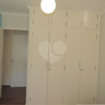 Apartamento à venda com 3 quartos, sendo 1 suíte, em Santo Amaro, São Paulo, SP