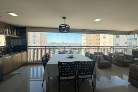 Apartamento à venda com 3 suítes em Jardim Marajoara, São Paulo, SP