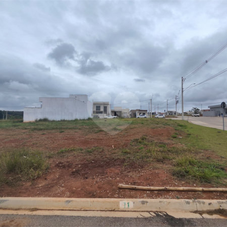 Terreno à venda no condomínio Tivolli, Itapetininga - SP