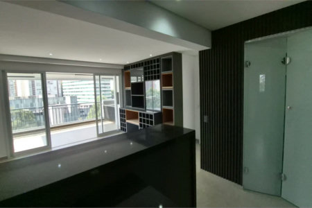 Apartamento à venda com 4 quartos, sendo 2 suítes,  em Jardim Vazani, São Paulo, SP