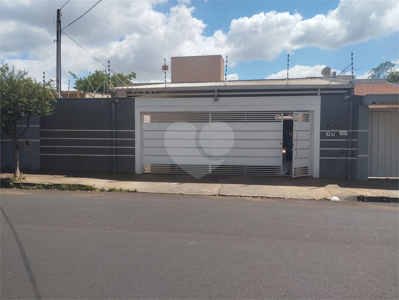 Casa Térrea à venda com 3 quartos, sendo 1 suíte, em Jardim Botânico, Araraquara, SP