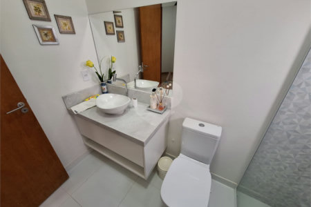 Casa à venda com 3 suítes no condomínio Village Ipanema, Araçoiaba da Serra - SP