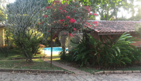 Casa à venda com 5 quartos, sendo 3 suítes,  em Recanto das Flores, Indaiatuba, SP