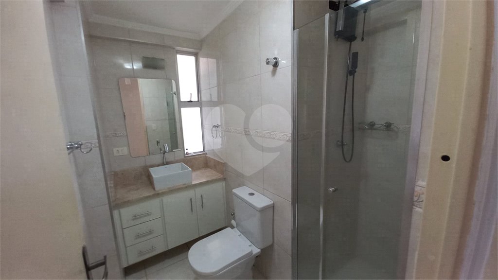 Apartamento à venda com 3 quartos em Jardim Londrina, São Paulo, SP