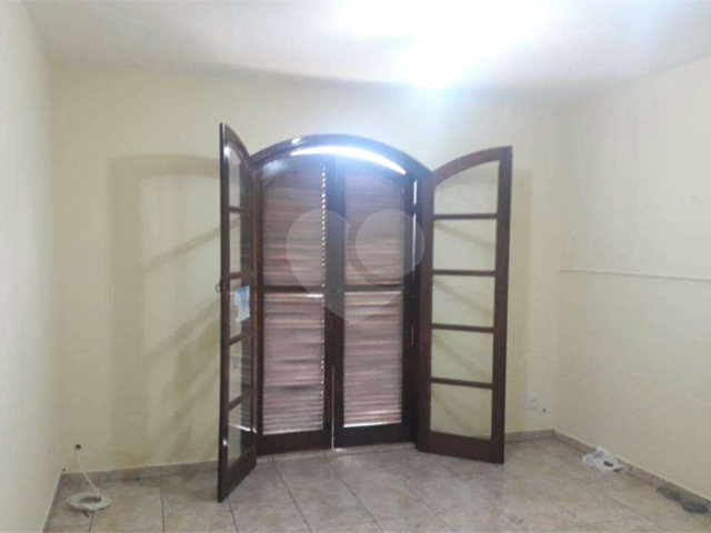 Sobrado à venda com 5 quartos, sendo 1 suíte,  em Freguesia do Ó, São Paulo, SP