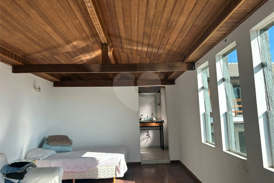 Casa para alugar com 3 suítes no condomínio Alpes da Cantareira, Mairiporã - SP