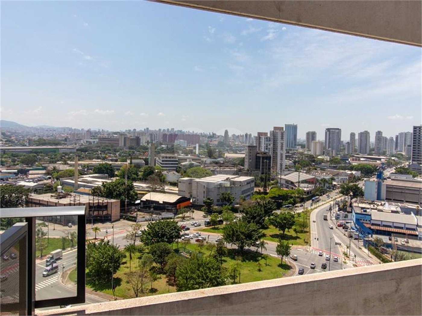 Apartamento à venda ou para alugar com 2 quartos, sendo 1 suíte, em Água Branca, São Paulo, SP