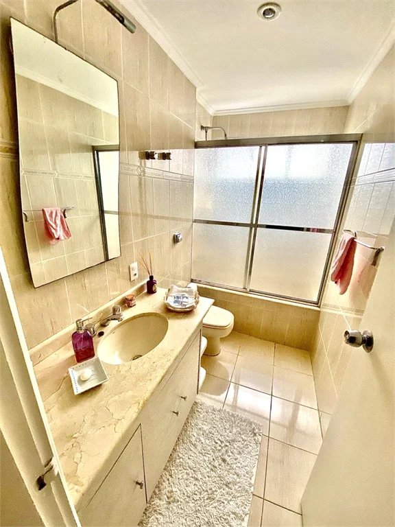 Apartamento à venda com 4 quartos, sendo 2 suítes, em Pinheiros, São Paulo, SP