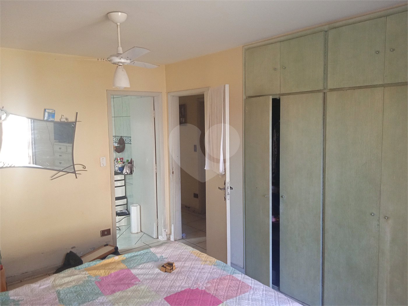 Casa à venda com 8 quartos, sendo 3 suítes, em Jardim Terceiro Centenário, Atibaia, SP