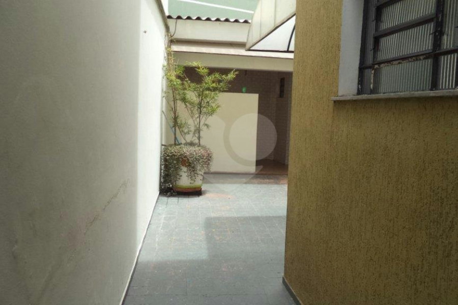 Sobrado à venda com 3 quartos, sendo 1 suíte, em Parada Inglesa, São Paulo, SP