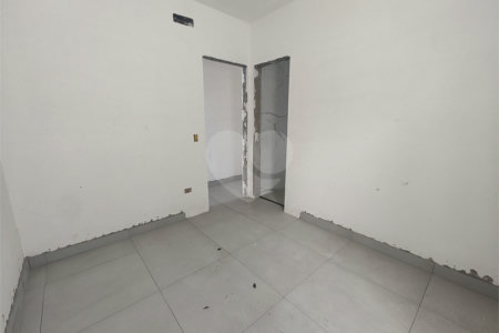 Casa Térrea à venda com 3 suítes em Jardim do Lago, Atibaia, SP