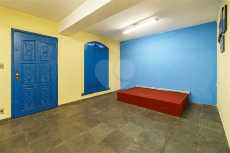 Sobrado à venda com 3 quartos em Jardim Prudência, São Paulo, SP