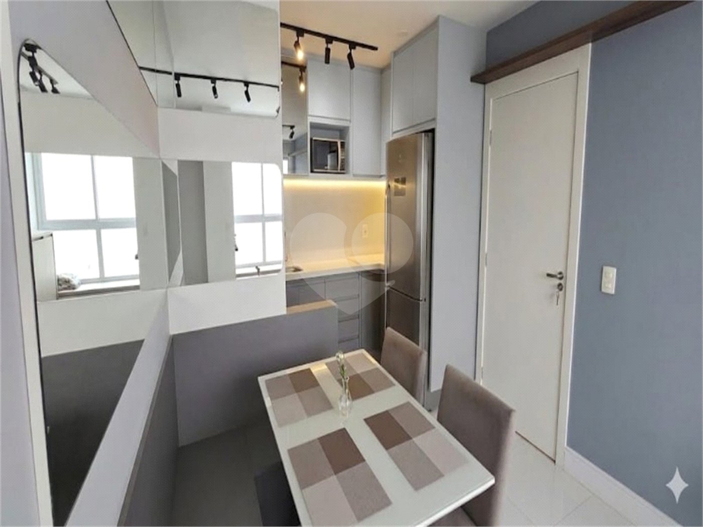 Apartamento à venda com 3 quartos, sendo 1 suíte, em Vila Guilherme, São Paulo, SP