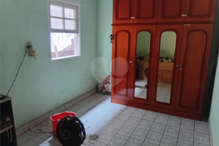 Casa à venda com 3 quartos em Vila Constança, São Paulo, SP