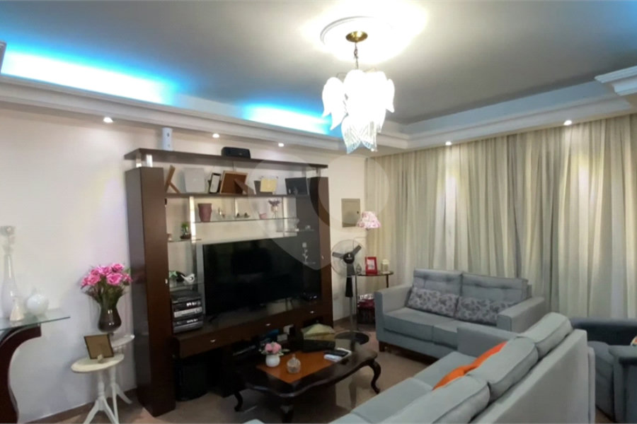 Casa à venda com 3 quartos, sendo 1 suíte, em Vila Guilherme, São Paulo, SP