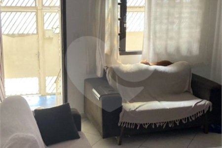 Casa à venda com 3 quartos em Jardim Santa Mena, Guarulhos, SP