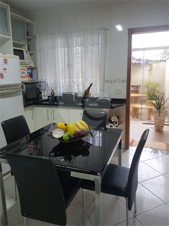 Sobrado à venda com 3 suítes em Jaçanã, São Paulo, SP