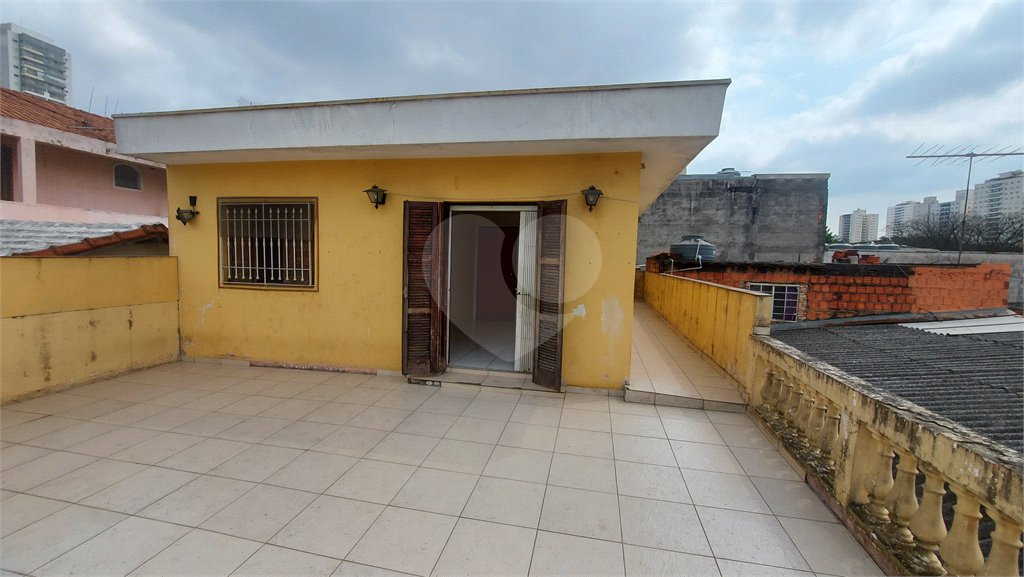 Sobrado à venda com 4 quartos, sendo 1 suíte,  em Vila Guarani (z Sul), São Paulo, SP