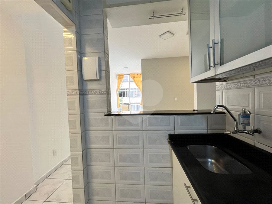 Apartamento à venda ou para alugar com 1 suíte no Centro, Rio de Janeiro, RJ