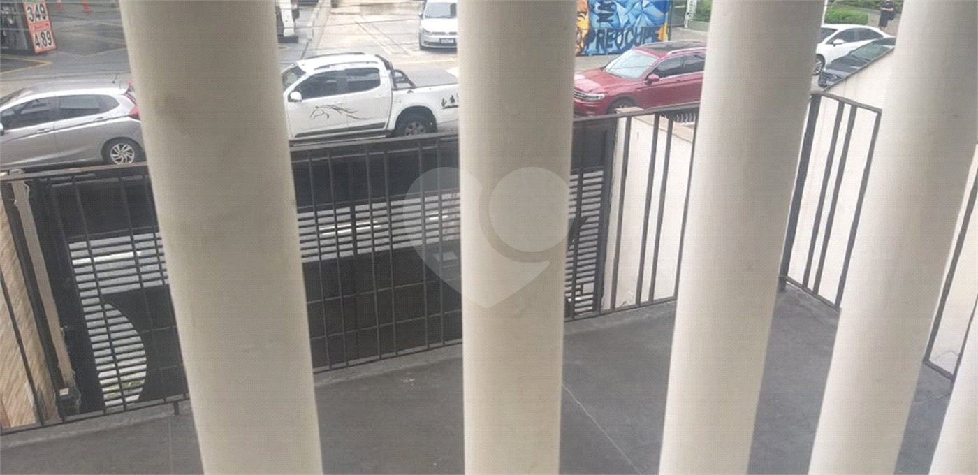 Sobrado à venda com 2 quartos em Sumarezinho, São Paulo, SP