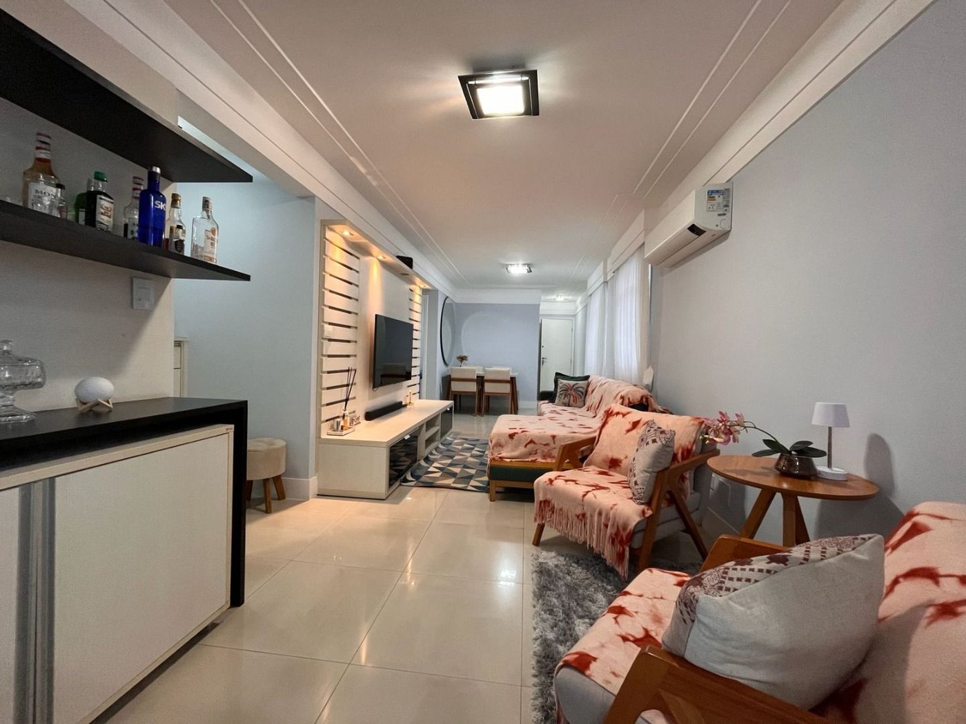 Apartamento com 3 dormitórios à venda, 94 m² por R$ 1.100.000,00 - Pompéia - Santos/SP