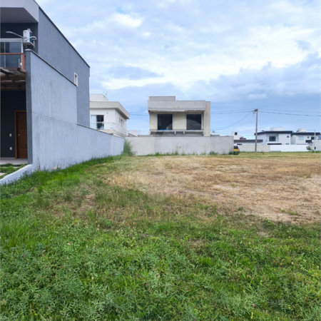 Terreno à venda em Ogiva, Cabo Frio, RJ