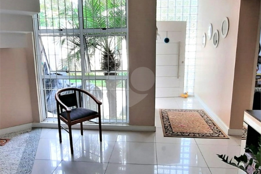 Casa à venda com 5 quartos, sendo 4 suítes, em Santana, São Paulo, SP