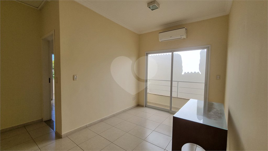 Casa à venda ou para alugar com 3 quartos, sendo 1 suíte,  no condomínio Residencial Villa dos Inglezes, Sorocaba - SP