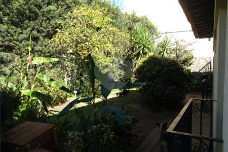 Casa à venda com 5 quartos, sendo 2 suítes,  em Vila Oliveira, Mogi das Cruzes, SP