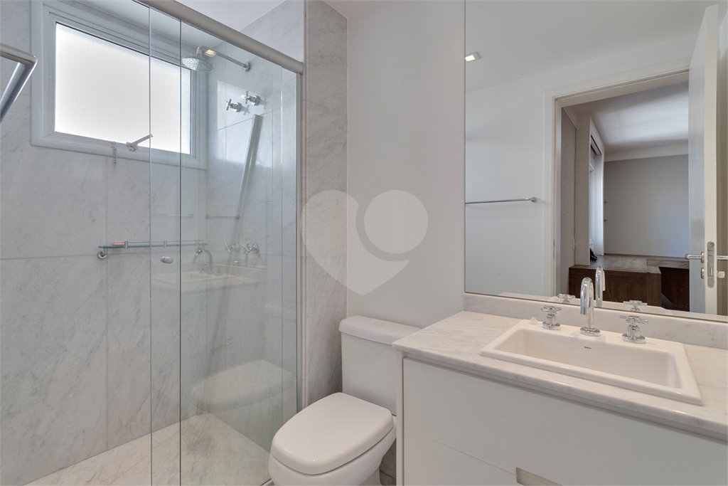 Apartamento à venda com 4 suítes em Campo Belo, São Paulo, SP