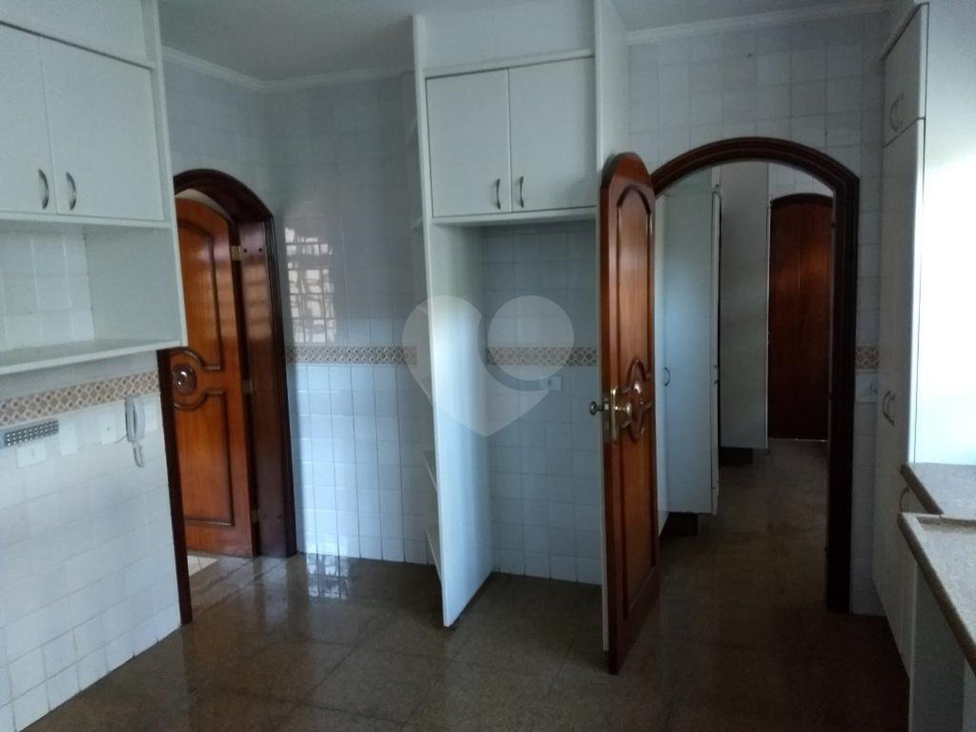 Casa à venda com 4 suítes em Tremembé, São Paulo, SP