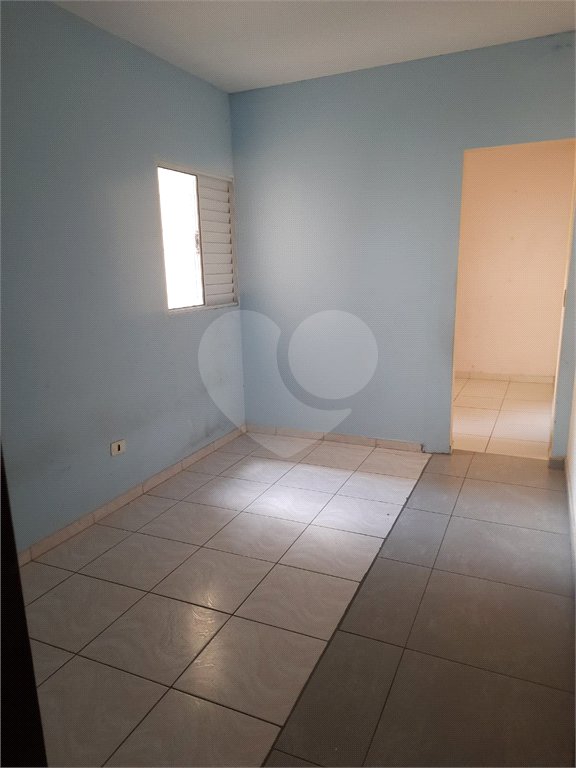 Casa à venda com 3 quartos em Vila Adriana, São José dos Campos, SP