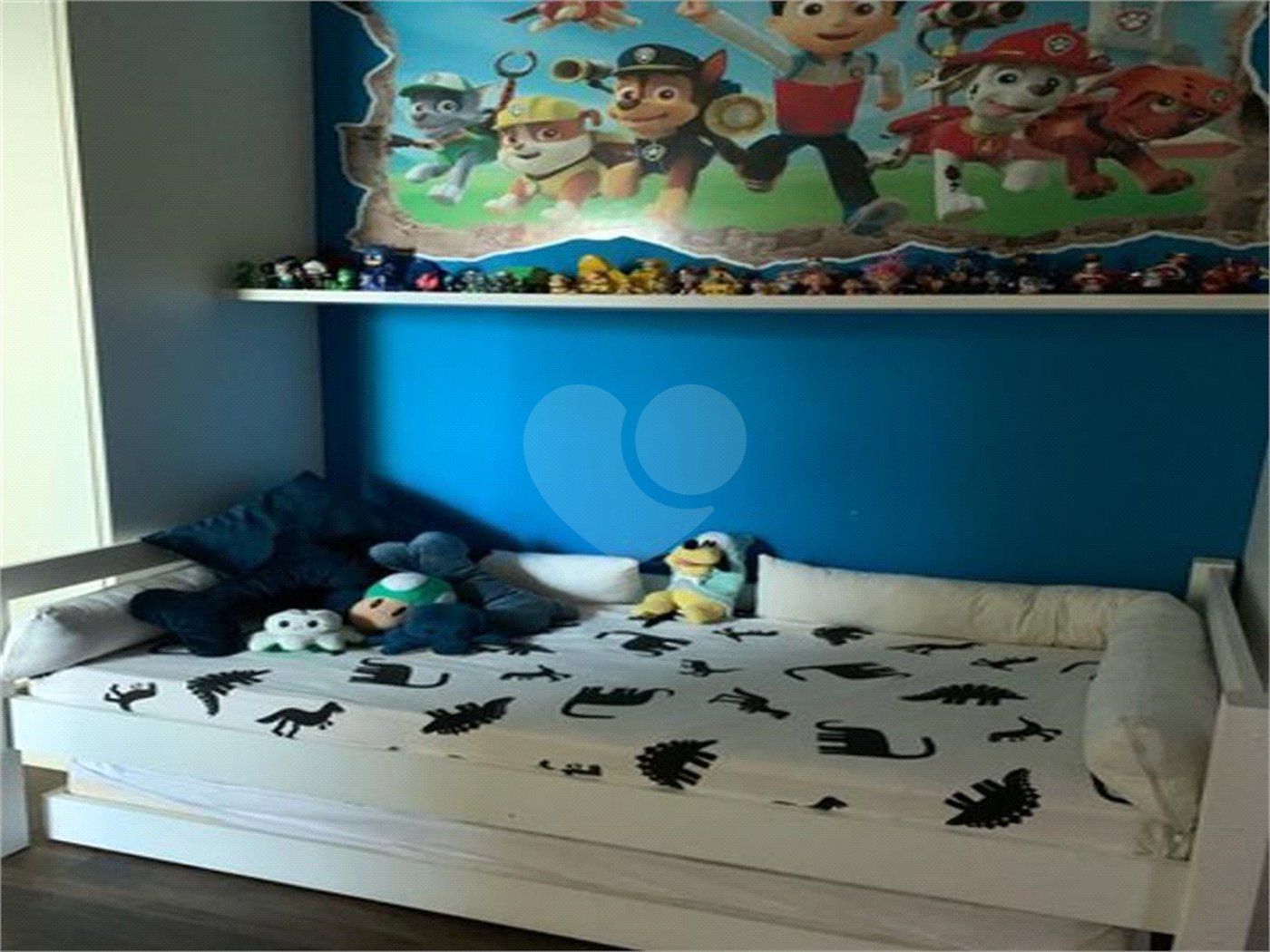 Casa à venda com 3 quartos, sendo 1 suíte, no condomínio Res Means do Campo II, São Paulo - SP